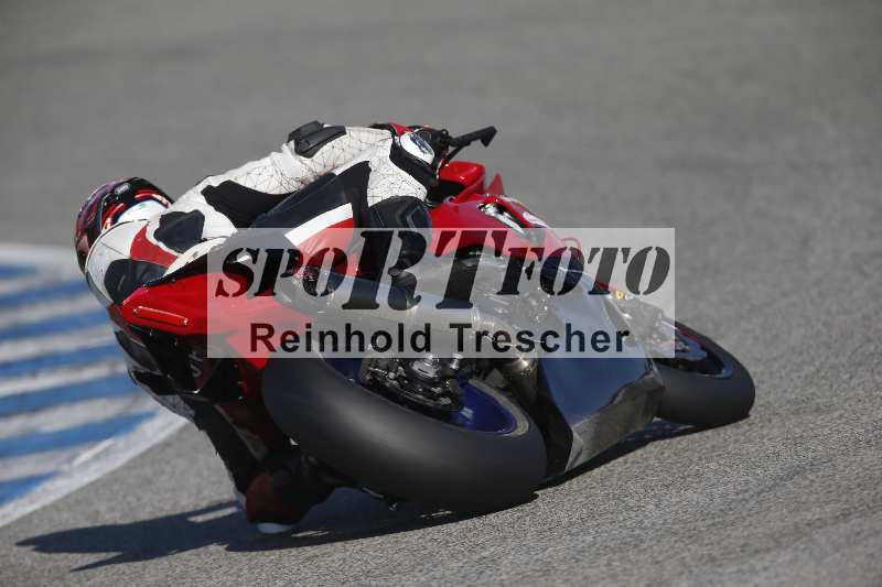 /Archiv-2024/02 29.01.-02.02.2024 Moto Center Thun Jerez/Gruppe gelb-yellow/backside